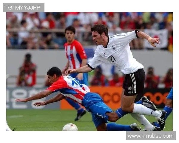 美洲杯激战拉圭对决秘鲁两队争夺荣耀与胜利的巅峰对决 美洲杯激战拉圭对决秘鲁两队争夺荣耀与胜利的巅峰对决