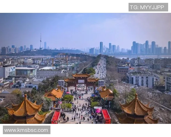 武汉旅游推荐：探索这座城市的独特魅力与必游景点全攻略